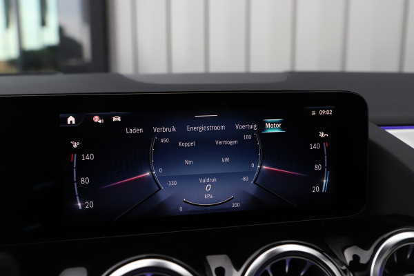 Mercedes-Benz GLA 250e AMG | 218PK | Head-up | Burmester | Keyless-go | Memory | Distronic+ | Pano | Sfeerverlichting | Multibeam | 2026.