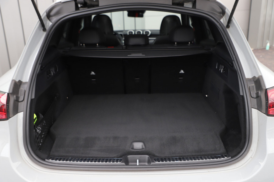 Mercedes-Benz GLC 400e AMG 4-Matic | 381PK | Massage | Luchtvering | Achterasbesturing | Head-up | Burmester | Distronic+ | Digital-light | Keyles