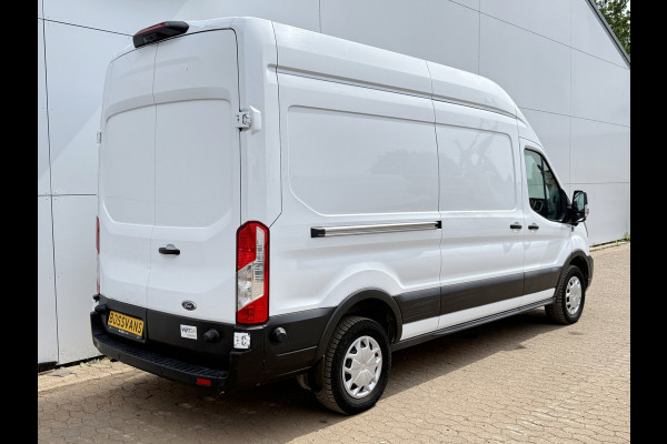 Ford E-Transit 68kWh 184PK L3H3 317km WLTP 96.4% (SOH) BEV Snelladen Camera Cruise control Climate control Carplay Navigatie Laadkabel Parkeersensoren