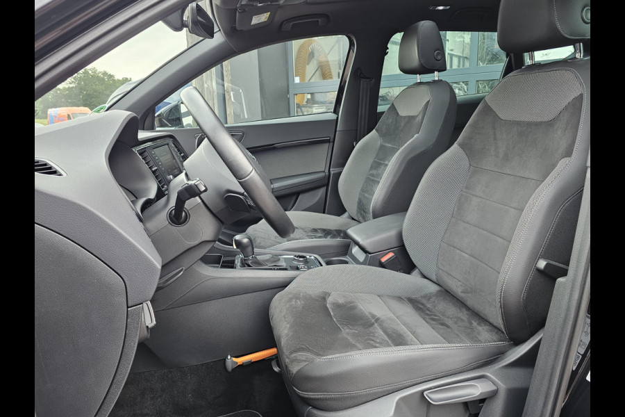 Seat Ateca 1.4 EcoTSI Xcellence | Automaat | Pano | Trekhaak | App-connect | Camera | PDC | LED | All-seasons |