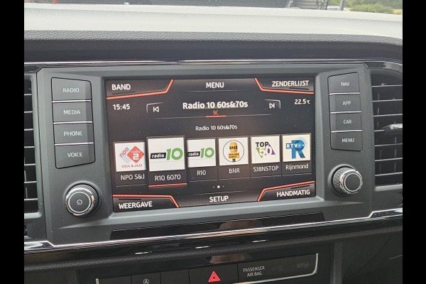 Seat Ateca 1.4 EcoTSI Xcellence | Automaat | Pano | Trekhaak | App-connect | Camera | PDC | LED | All-seasons |