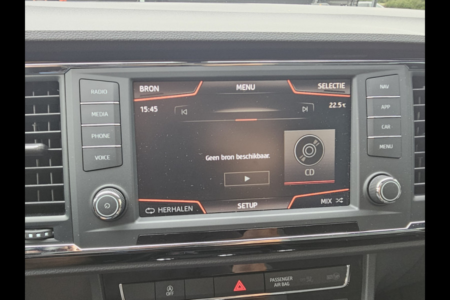 Seat Ateca 1.4 EcoTSI Xcellence | Automaat | Pano | Trekhaak | App-connect | Camera | PDC | LED | All-seasons |