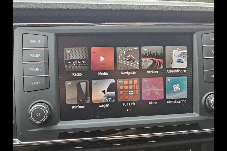 Seat Ateca 1.4 EcoTSI Xcellence | Automaat | Pano | Trekhaak | App-connect | Camera | PDC | LED | All-seasons |