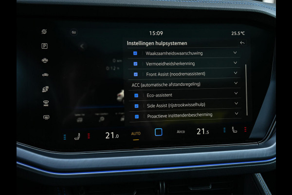 Volkswagen Touareg 3.0 TSi eHybrid 4MOTION R | 462PK | Panoramadak | Night Vision | Massage + Ventilatie | HUD | Dynaudio | Luchtvering | Adaptive Cruise | Ambiance Interieur | Keyless Entry | Stoelverwarming V+A | Stuurverwarming |