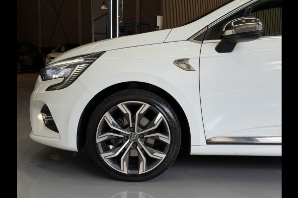 Renault Clio 1.3 TCe 130pk Edition One | Groot navi | Stoel&Stuurverwarming | Dodehoek | Bose | Carplay | Camera 100% onderhouden!