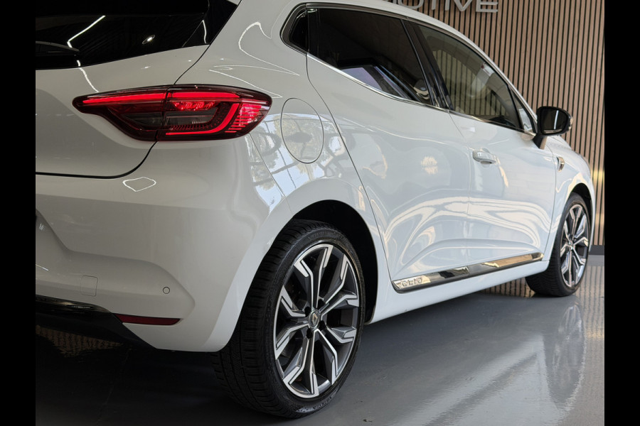 Renault Clio 1.3 TCe 130pk Edition One | Groot navi | Stoel&Stuurverwarming | Dodehoek | Bose | Carplay | Camera 100% onderhouden!