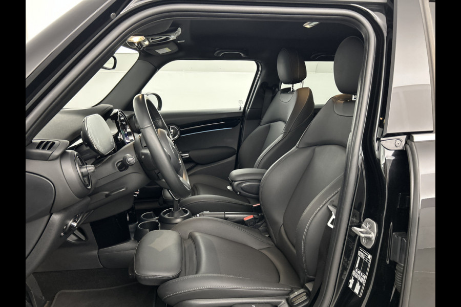 MINI 5-deurs 1.5 Aut. Cooper Camden Black-Ed. Leder/Sportstoelen/Digi.Dashboard