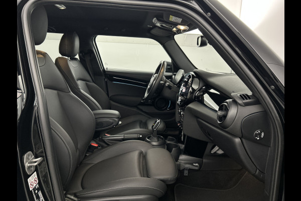 MINI 5-deurs 1.5 Aut. Cooper Camden Black-Ed. Leder/Sportstoelen/Digi.Dashboard