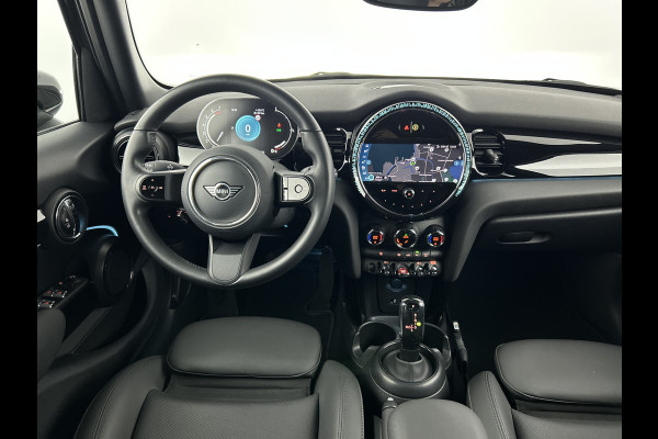 MINI 5-deurs 1.5 Aut. Cooper Camden Black-Ed. Leder/Sportstoelen/Digi.Dashboard