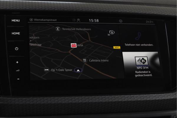 Volkswagen T-Cross 1.5 TSI Style Business R 150 PK | Adapt. Cruise | Stoelverw. | PDC | Camera | NAV + App. Connect | ECC | Trekhaak | LM 18" |