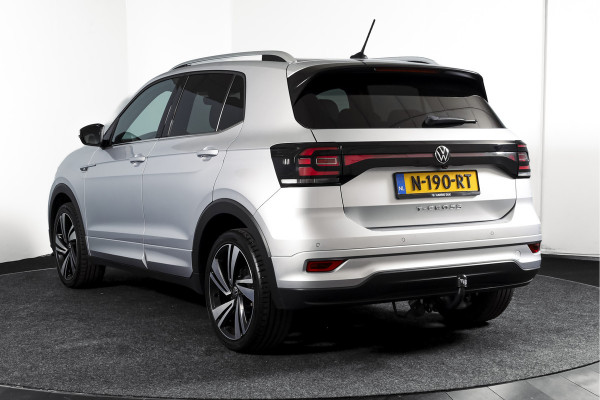 Volkswagen T-Cross 1.5 TSI Style Business R 150 PK | Adapt. Cruise | Stoelverw. | PDC | Camera | NAV + App. Connect | ECC | Trekhaak | LM 18" |