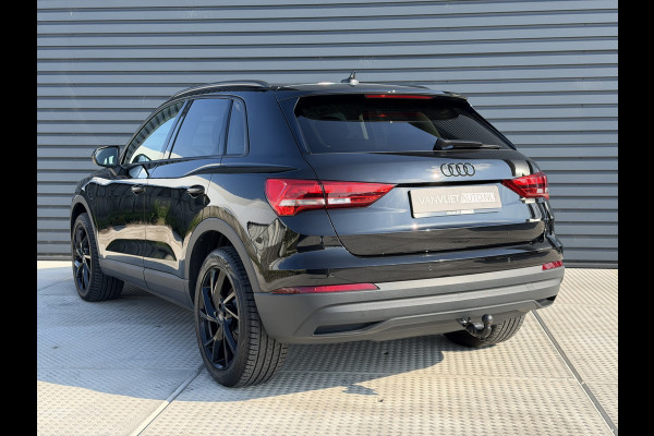 Audi Q3 45 TFSI e edition 245 PK | Apple carplay & Android auto | Trekhaak | Elek. Achterklep | LMV 19 Inch!