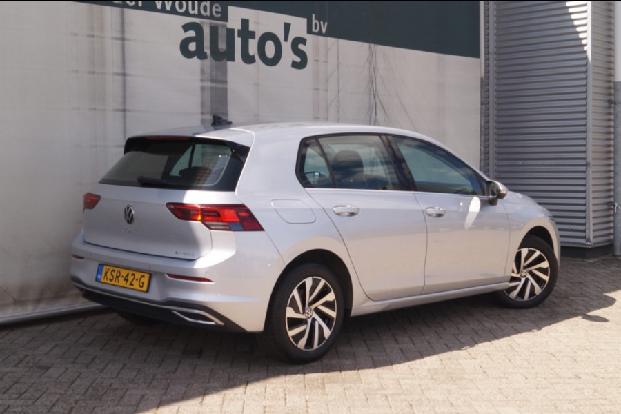 Volkswagen Golf 1.4 eHybrid PHEV Style Business -NAVI-ECC-LED-CAM-