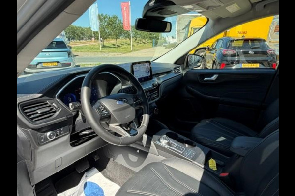 Ford Kuga 2.5 PHEV Vignale | Wegklapbare trekhaak | Winter Pack | Camera | Dodehoeksensoren | Head up display | Koplampen adaptief | Bang&Olufsen | Elektrische achterklep