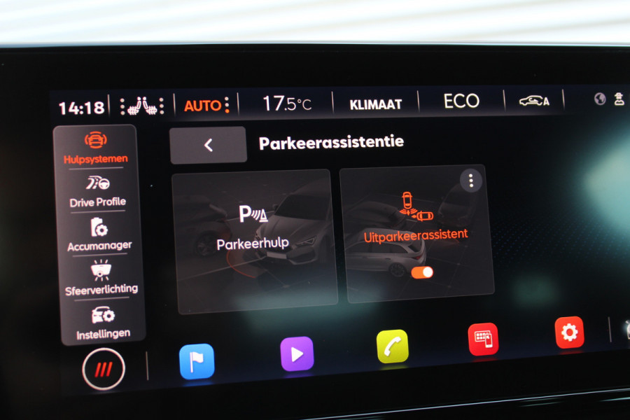 CUPRA Leon Sportstourer 1.4 e-Hybrid 245 | ACC | Camera | Stoel-/stuurverwarming | Keyless