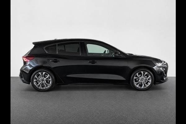 Ford Focus 1.0 EcoBoost Hybrid 155pk Automaat ST Line Navigatie Cruise Control Parkeer sensoren Lichtmetalen Velgen Extra Getint Glas
