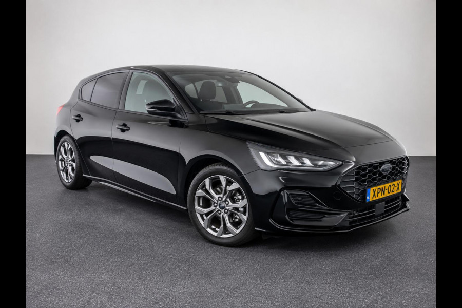 Ford Focus 1.0 EcoBoost Hybrid 155pk Automaat ST Line Navigatie Cruise Control Parkeer sensoren Lichtmetalen Velgen Extra Getint Glas