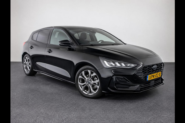 Ford Focus 1.0 EcoBoost Hybrid 155pk Automaat ST Line Navigatie Cruise Control Parkeer sensoren Lichtmetalen Velgen Extra Getint Glas