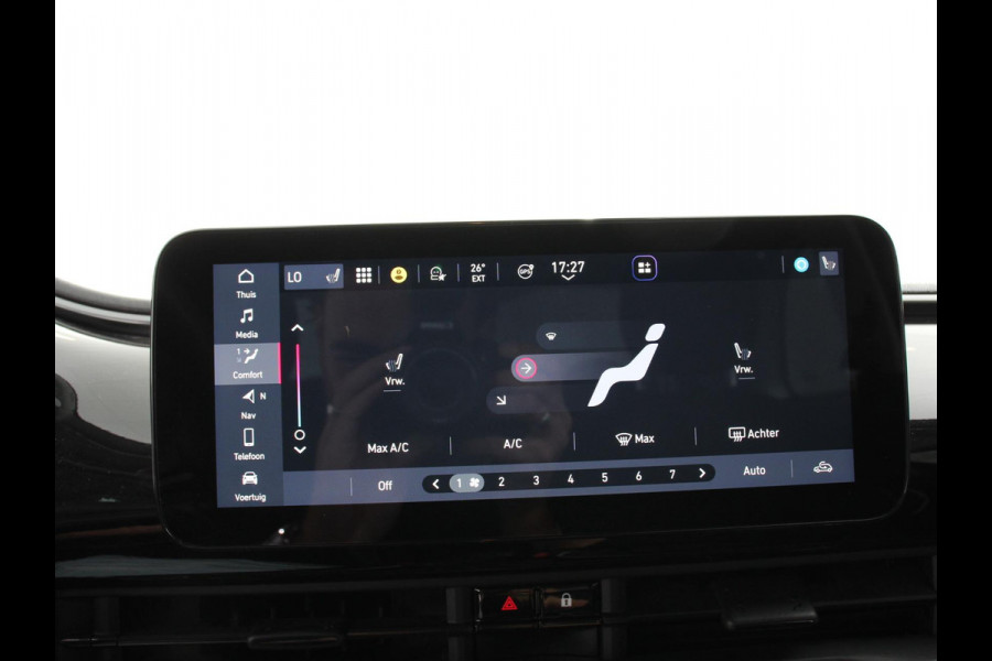 Fiat 500E Icon 42 kWh Navigatie Apple CarPlay Android Auto Camera Parkeerhulp Adaptive Cruise Control Stoelverwarming Climate Control Lichtmetalen velgen