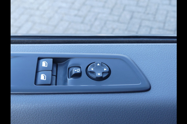 Peugeot Expert 231C 2.0 BlueHDI 120PK Premium Pack Camera/Trekhaak/Airco