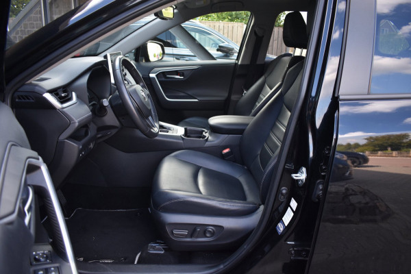 Toyota RAV4 2.5 Hybrid | CAMERA | LEDER | APPLE CARPLAY | STOELVERWARMING | ANDROID AUTO