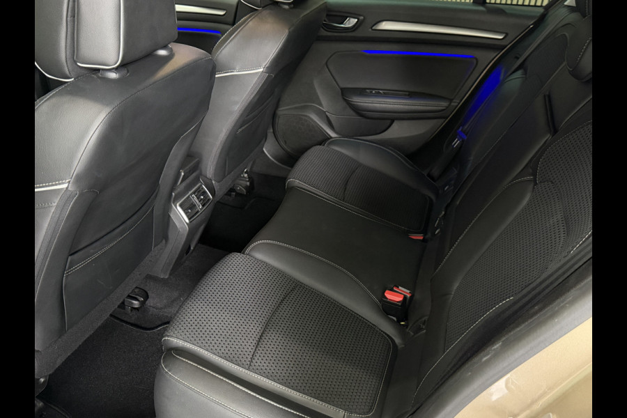 Renault Mégane Estate 1.3 TCe 130pk Bose | Groot Navi | Camera | Led | Cruise control | Carplay | Trekhaak 100% onderhouden