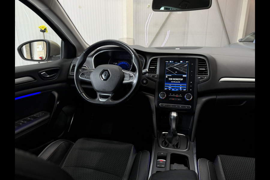 Renault Mégane Estate 1.3 TCe 130pk Bose | Groot Navi | Camera | Led | Cruise control | Carplay | Trekhaak 100% onderhouden