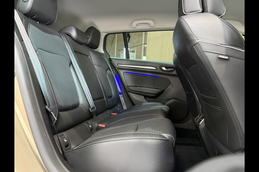 Renault Mégane Estate 1.3 TCe 130pk Bose | Groot Navi | Camera | Led | Cruise control | Carplay | Trekhaak 100% onderhouden