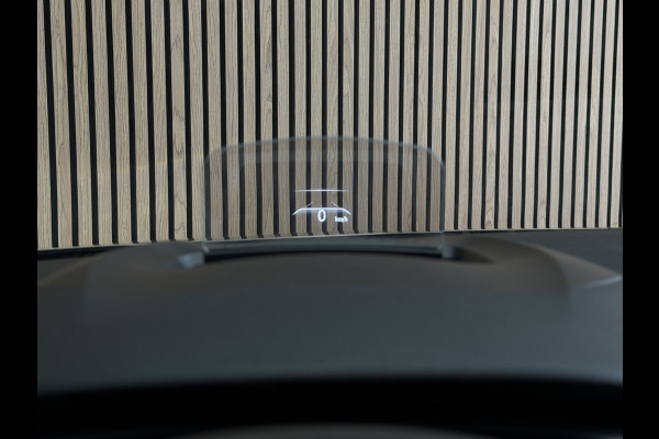 Renault Mégane Estate 1.3 TCe 130pk Bose | Groot Navi | Camera | Led | Cruise control | Carplay | Trekhaak 100% onderhouden