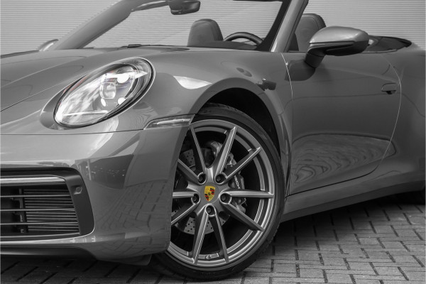 Porsche 911 Cabrio 3.0 Carrera NL-Auto Sportuitlaat Sportstoelen Plus 21"