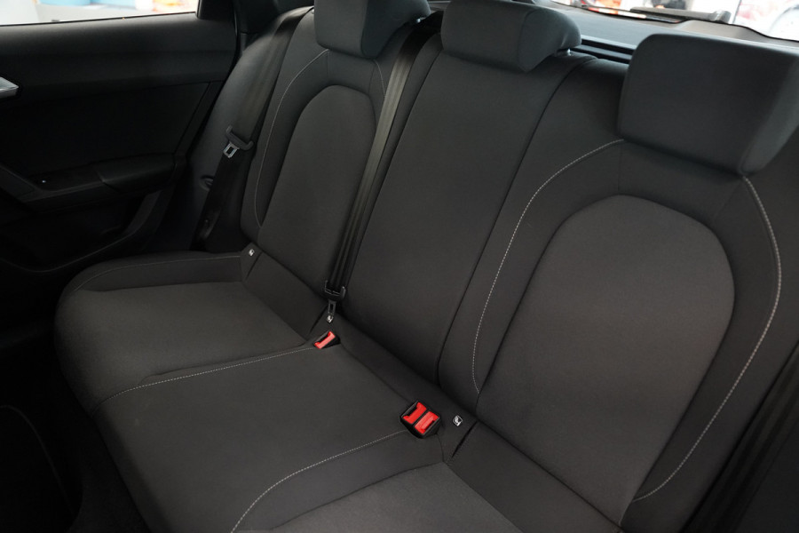 Seat Leon Sportstourer 1.0 TSI Reference Climate Control Keyless Go NAP! 24 Maanden garantie* (Vraag naar de voorwaarden)