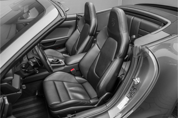 Porsche 911 Cabrio 3.0 Carrera NL-Auto Sportuitlaat Sportstoelen Plus 21"