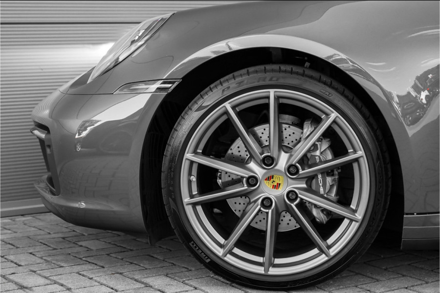 Porsche 911 Cabrio 3.0 Carrera NL-Auto Sportuitlaat Sportstoelen Plus 21"