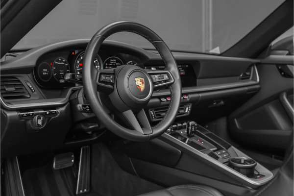 Porsche 911 Cabrio 3.0 Carrera NL-Auto Sportuitlaat Sportstoelen Plus 21"
