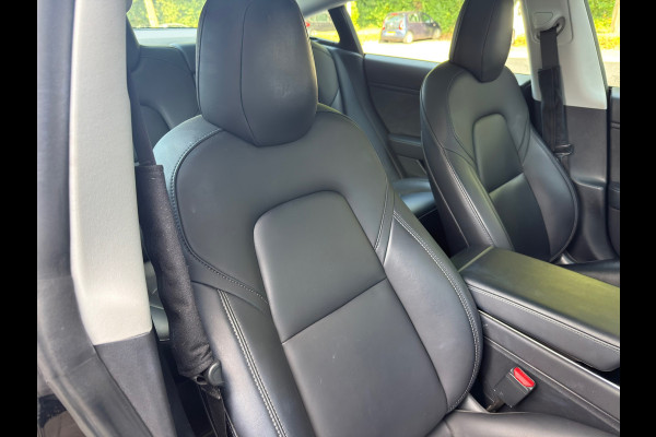 Tesla Model 3 Dual Long Range AWD 75 kWh l Pano l Leder l Camera l