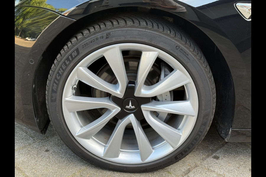 Tesla Model 3 Dual Long Range AWD 75 kWh l Pano l Leder l Camera l