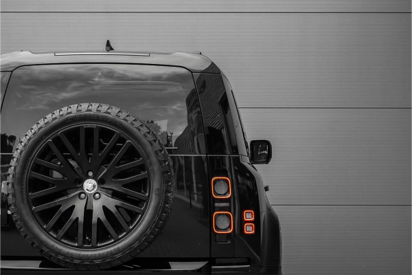 Land Rover Defender 110 2.0 P400e X-Dynamic HSE HERITAGE HUD Stoelventilatie Stuurverw Trekhaak 22"