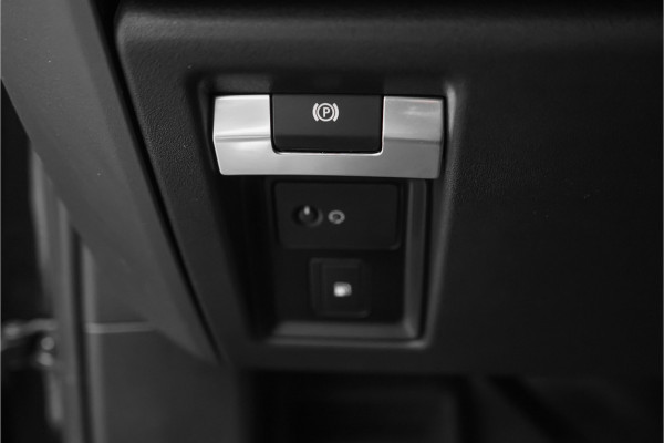 Land Rover Defender 110 2.0 P400e X-Dynamic HSE HERITAGE HUD Stoelventilatie Stuurverw Trekhaak 22"
