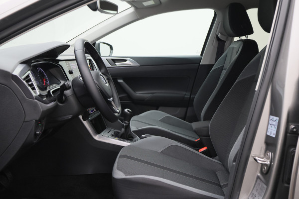 Volkswagen Polo 1.0 TSI Highline Climate, Apple Carplay, ACC, Navigatie, PDC, 16"