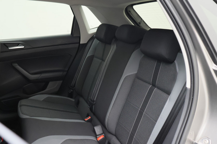 Volkswagen Polo 1.0 TSI Highline Climate, Apple Carplay, ACC, Navigatie, PDC, 16"