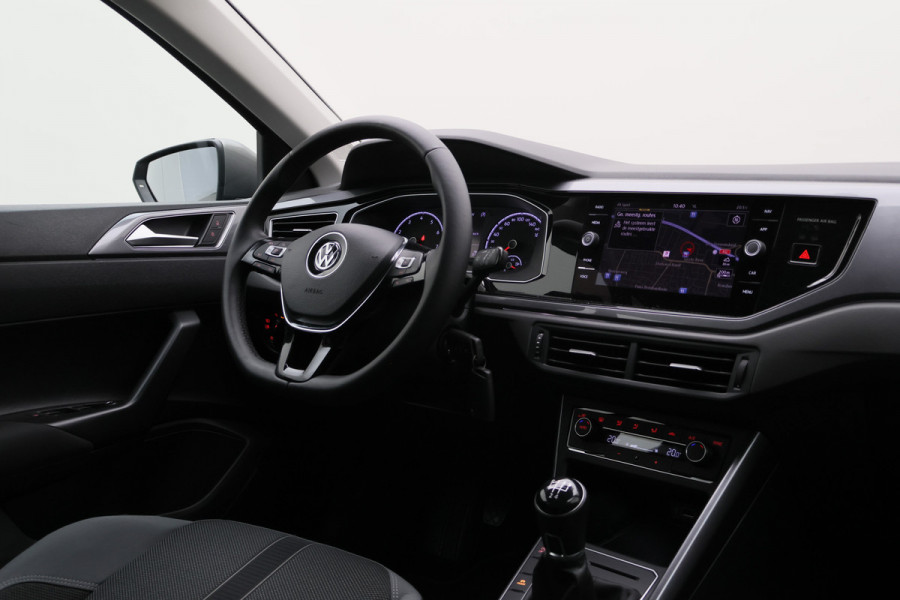 Volkswagen Polo 1.0 TSI Highline Climate, Apple Carplay, ACC, Navigatie, PDC, 16"