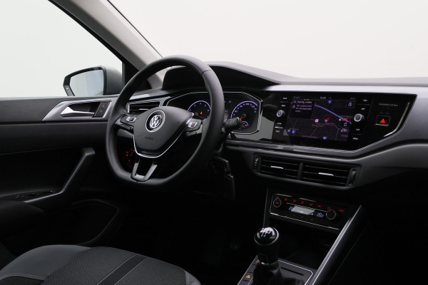 Volkswagen Polo 1.0 TSI Highline Climate, Apple Carplay, ACC, Navigatie, PDC, 16"