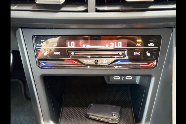 Volkswagen Polo 1.0 TSI 3X R-Line|PANO|IQ LIGHT|ACC|CAMERA|CARPLAY|FABRIEKSGARANTIE 2027|DEALER ONDERHOUDEN|2025|BOMVOL!