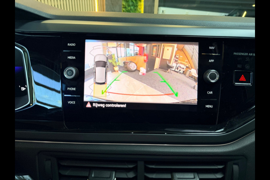 Volkswagen Polo 1.0 TSI 3X R-Line|PANO|IQ LIGHT|ACC|CAMERA|CARPLAY|FABRIEKSGARANTIE 2027|DEALER ONDERHOUDEN|2025|BOMVOL!