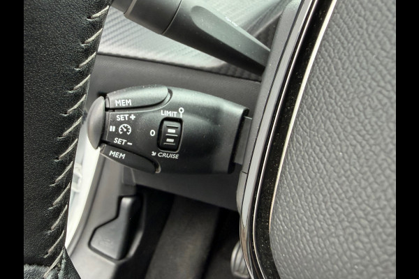 Peugeot 208 1.2 PureTech Allure Pack | Navigatie | Airco | Cruise control.