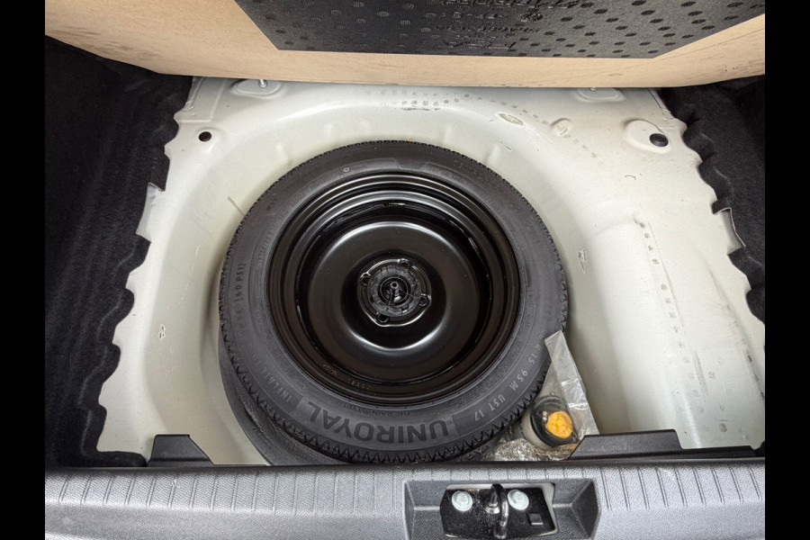 Peugeot 208 1.2 PureTech Allure Pack | Navigatie | Airco | Cruise control.