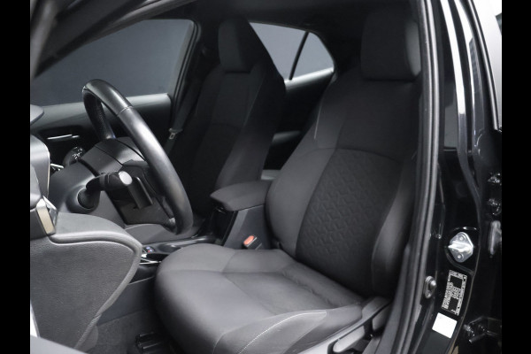 Toyota Corolla 2.0 Hybrid Dynamic Sport (NAVI,CAMERA,CLIMATE,CRUISE,LANE ASSIST,LED,SPORTSTOELEN,LM VELGEN,NETTE STAAT)