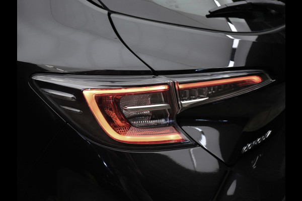 Toyota Corolla 2.0 Hybrid Dynamic Sport (NAVI,CAMERA,CLIMATE,CRUISE,LANE ASSIST,LED,SPORTSTOELEN,LM VELGEN,NETTE STAAT)