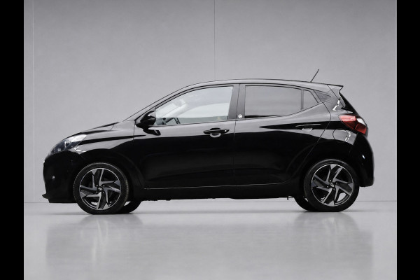 Hyundai i10 1.0 Premium Sport (APPLE CARPLAY,NAVI,CAMERA,STOEL/STUUR VERWARMING,LED,GETINT,CLIMATE,CRUISE,SPORTSTOELEN,LM VELGEN)