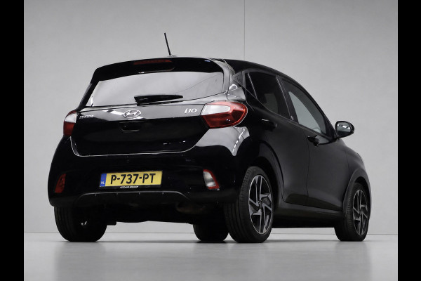Hyundai i10 1.0 Premium Sport (APPLE CARPLAY,NAVI,CAMERA,STOEL/STUUR VERWARMING,LED,GETINT,CLIMATE,CRUISE,SPORTSTOELEN,LM VELGEN)